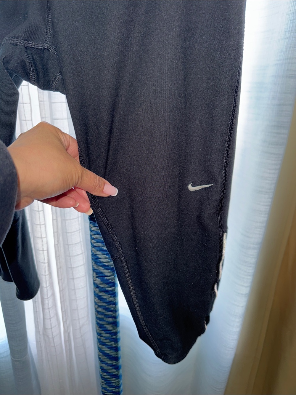 Nike - Black Dri-FIT Cropped Performance Leggings Size Large - Picture 12 of 17